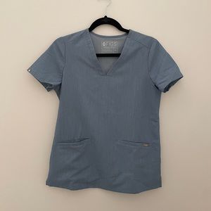 figs scrub top